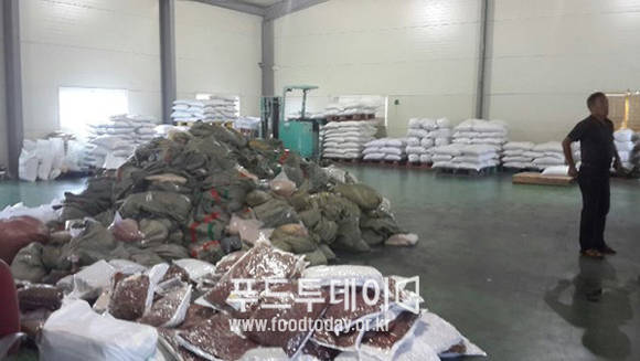 보따리상을 통해 중국산 농산물 창고