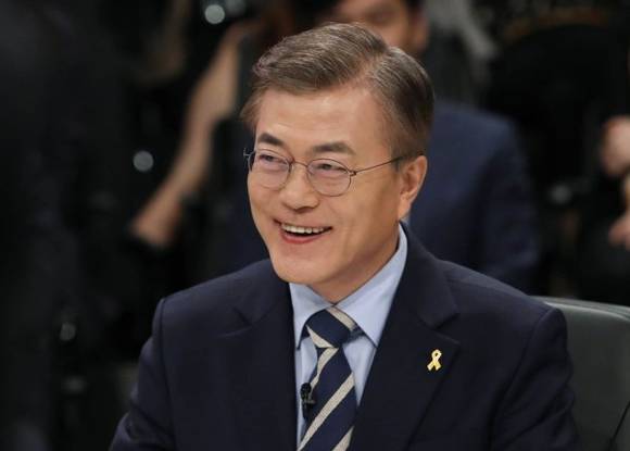 문재인 더불어민주당 대선후보 (출처 : 문재인 대선후보 블로그)